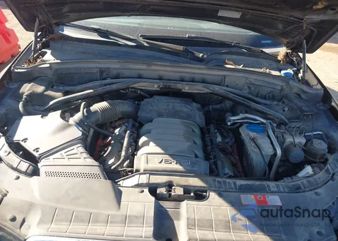 2010 Audi Q5 3.2 Premium z USA, uszkodzony, nr VIN WA1LKAFP0AA018862